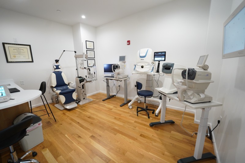 Expert Eye Care at Eye Gallery of Scarsdale