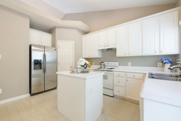 Fresh Look Fast – Dublin Kitchen Respray